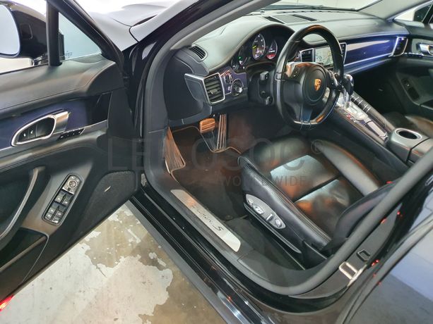 Porsche Panamera S E-Hybrid · Ano 2015
