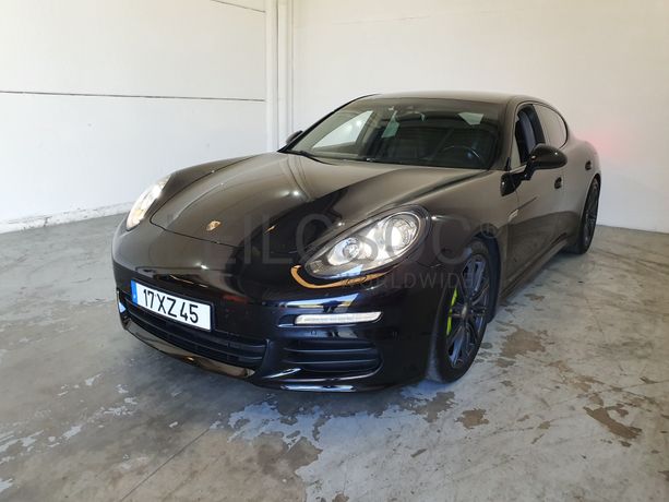 Porsche Panamera S E-Hybrid · Ano 2015