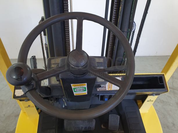 Empilhador Hyster · Ano 2004