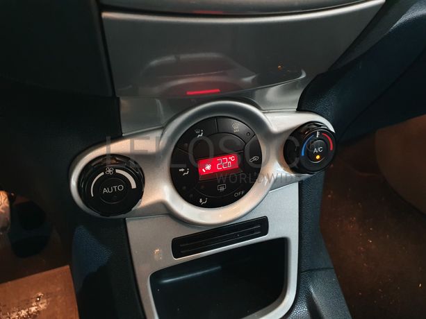 Ford Fiesta · Ano 2010