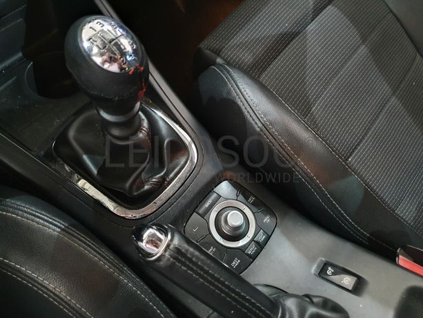 Renault Mégane GT Line · Ano  2012