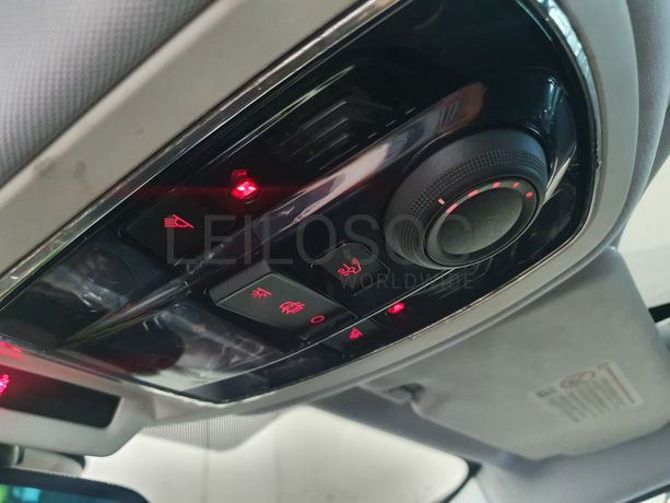 Peugeot 508 SW · Ano 2012