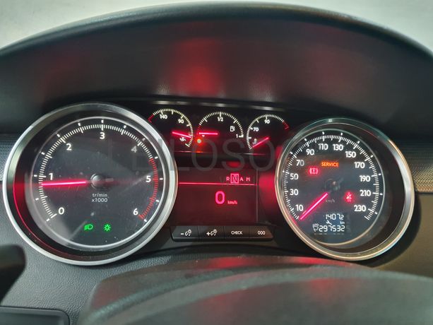 Peugeot 508 SW · Ano 2012