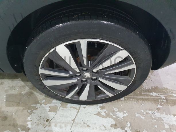 Peugeot 3008 · Ano 2017
