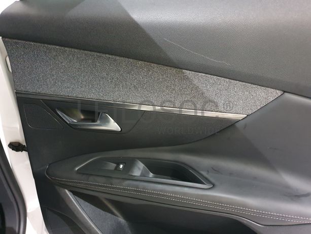 Peugeot 3008 · Ano 2017