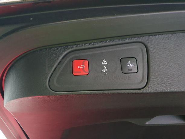 Peugeot 3008 · Ano 2017