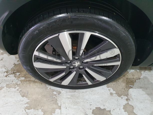 Peugeot 3008 · Ano 2017