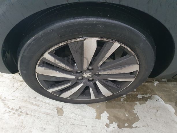 Peugeot 3008 · Ano 2017