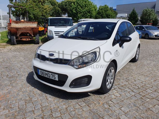 Kia Rio · Ano 2012