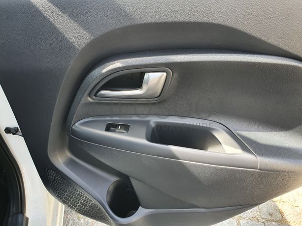 Kia Rio · Ano 2012
