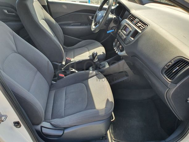 Kia Rio · Ano 2012