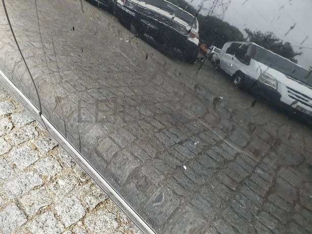 Mercedes-Benz C220 · Ano 2010