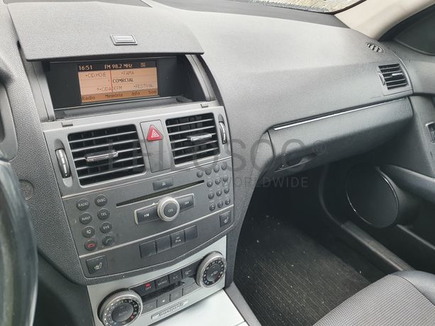Mercedes-Benz C220 · Ano 2010