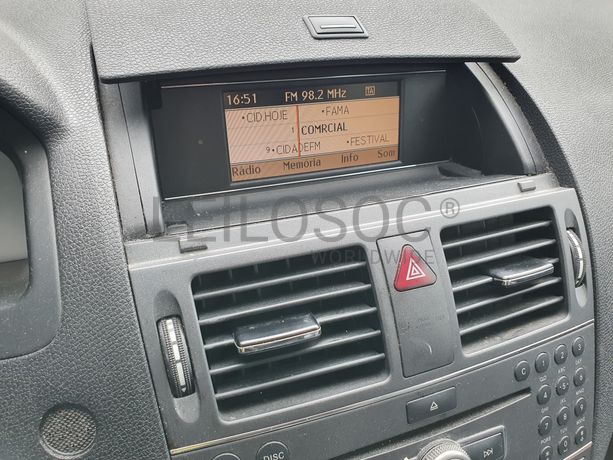 Mercedes-Benz C220 · Ano 2010