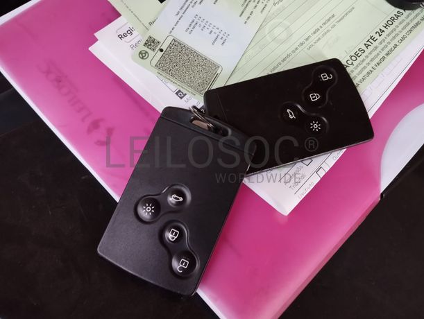 Renault Clio V Grandtour 1.5 DCI · Ano 2015