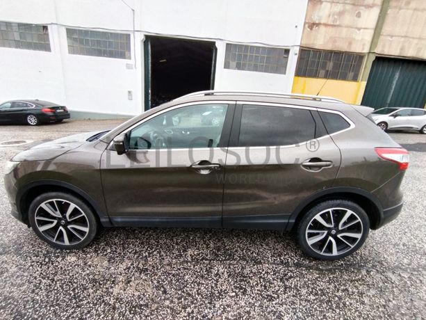 Nissan Qashqai II 1.6 dCi · Ano 2015