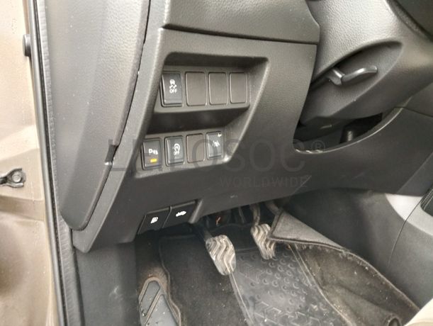 Nissan Qashqai II 1.6 dCi · Ano 2015