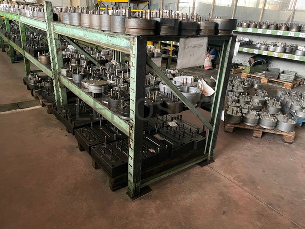 Cunhos · Moldes · Ferramentas Moldes · Máquina Furar