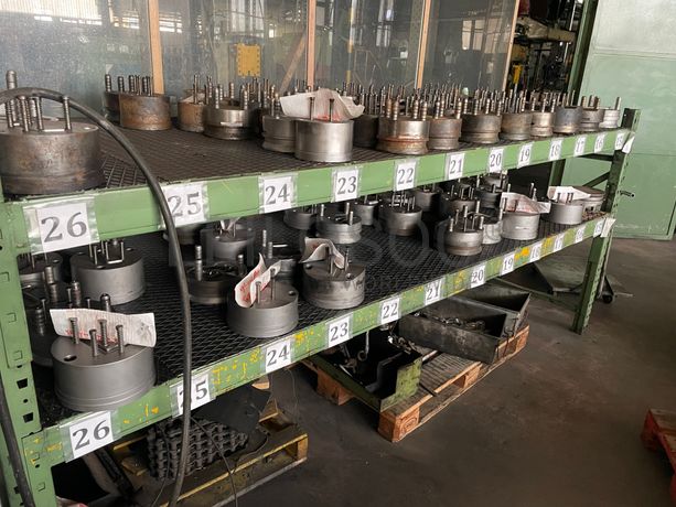 Cunhos · Moldes · Ferramentas Moldes · Máquina Furar