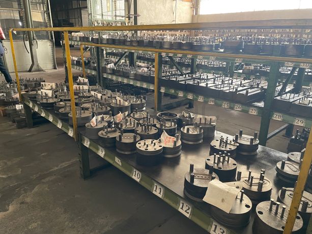 Cunhos · Moldes · Ferramentas Moldes · Máquina Furar