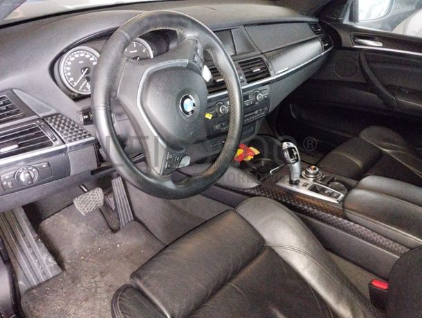 BMW X6 · Ano 2010