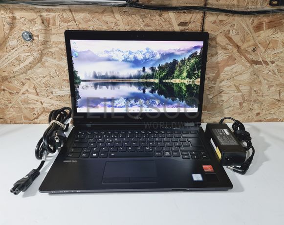 Portátil Fujitsu LifeBook U747