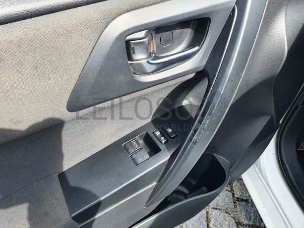 Toyota Auris · Ano 2017