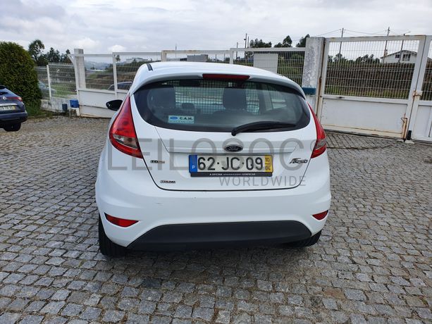 Ford Fiesta · Ano 2010