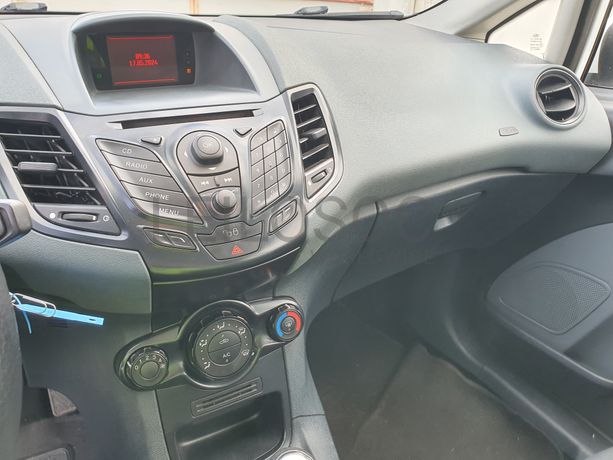 Ford Fiesta · Ano 2010