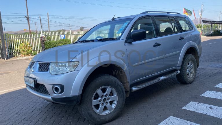 Mitsubishi Pajero Sport · Ano 2010