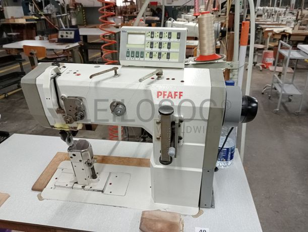 Máquinas de Coluna Alta · Máquina de Furar · Máquina de Ilhoses