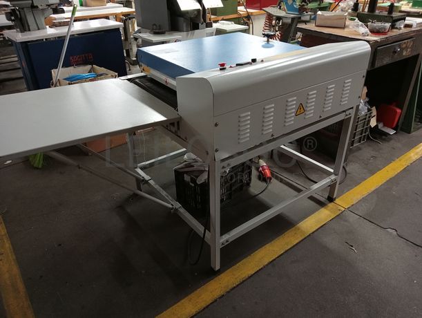 Máquina de Entretelar · Máquinas de Vazar