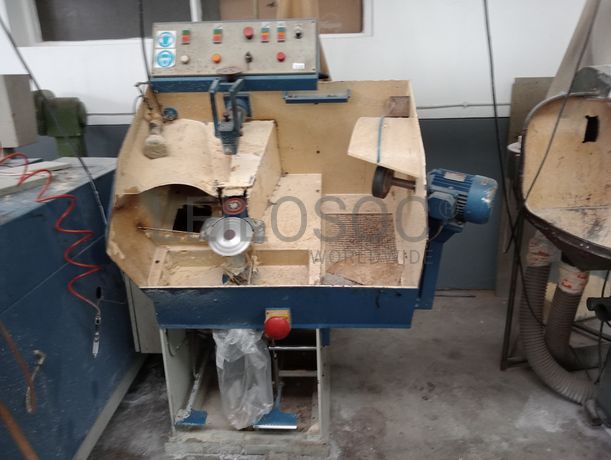 Material Informático · Equipamento de Escritório · Amostras de Calçado · Maquinaria