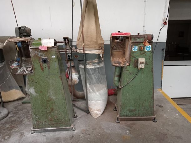 Material Informático · Equipamento de Escritório · Amostras de Calçado · Maquinaria