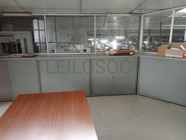 Material Informático · Equipamento de Escritório · Amostras de Calçado · Maquinaria