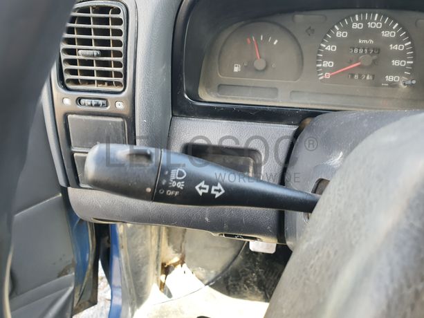 Nissan Pick Up · Ano 1998