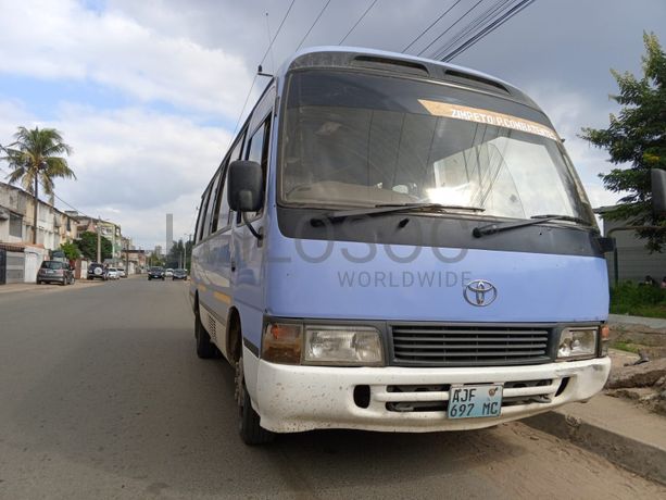 Toyota Coaster 3905