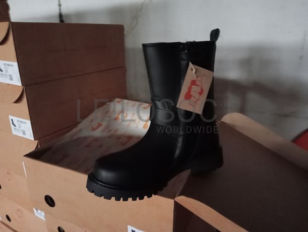 Calçado · Diversos