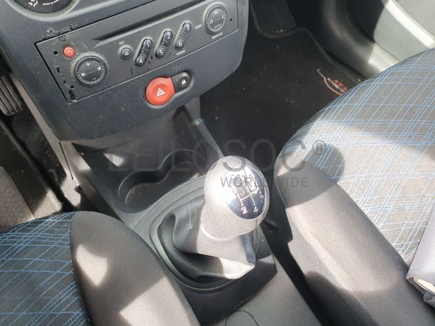 Renault Clio · Ano 2008