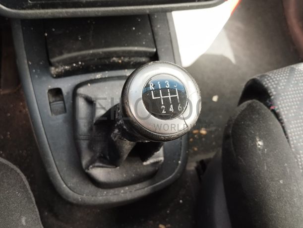 Seat Alhambra · Ano 2004