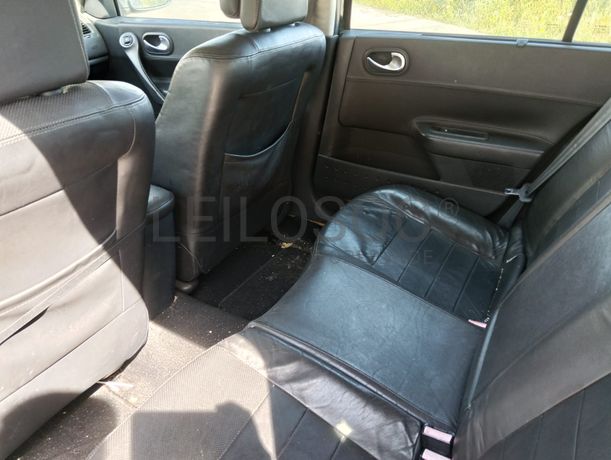 Renault Mégane 1.5 DCI · Ano 2006