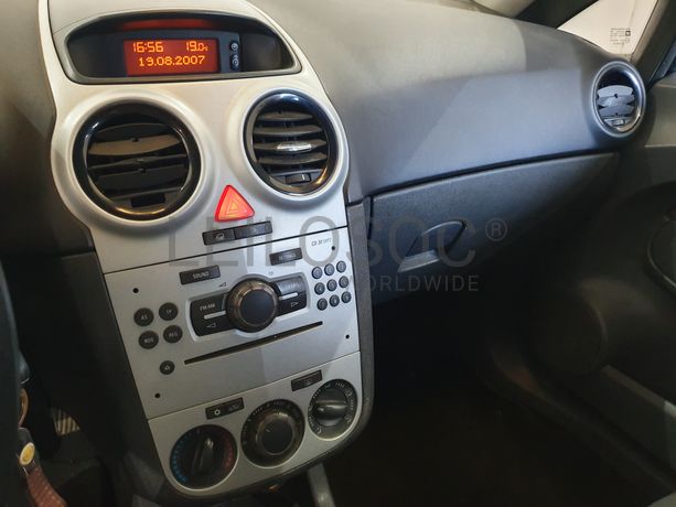 Opel Corsa · Ano 2007