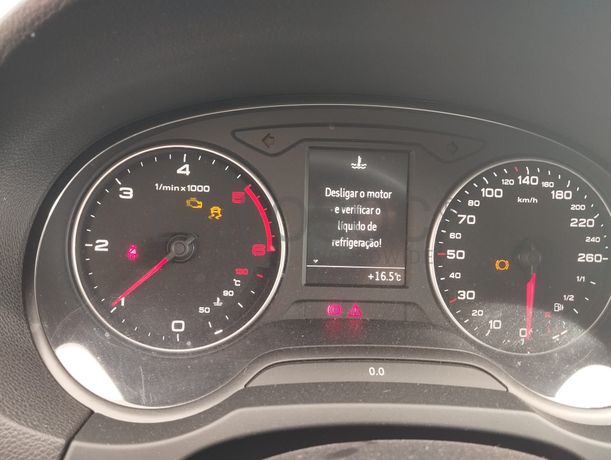 Audi A3 1.6 TDI · Ano 2014