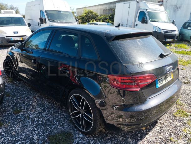 Audi A3 1.6 TDI · Ano 2014