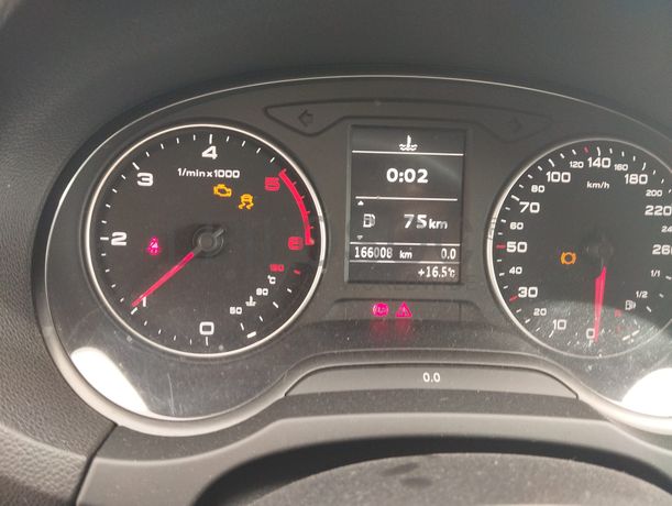 Audi A3 1.6 TDI · Ano 2014