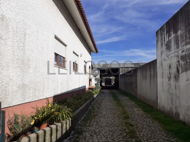 Armazém + Moradia · Albergaria-a-Velha, Aveiro