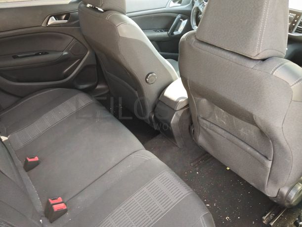 Peugeot 308 · Ano 2021