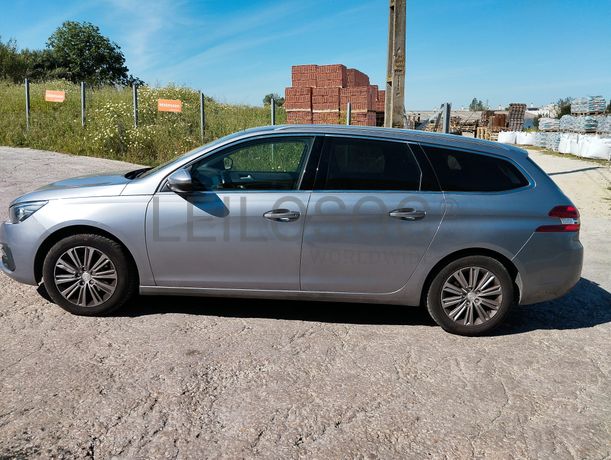 Peugeot 308 · Ano 2021