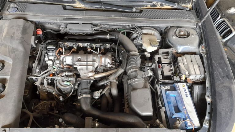 Peugeot 607 · Ano 2001