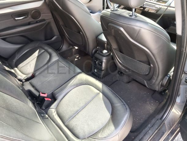 BMW 216D · Ano 2015